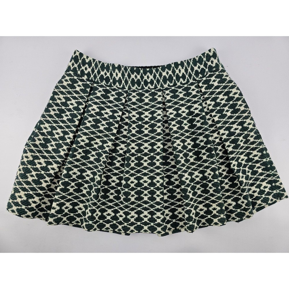 Banana Republic Geometric Pleated Green & White Mini Skirt with Pockets Size 8
